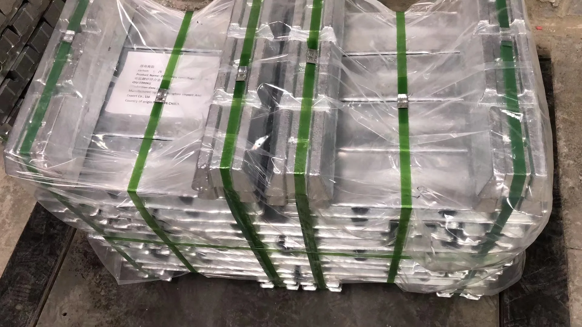 jewelry bangle bracelet casting sping zinc alloy ingots Small smooth alloy jewelry material Vietnam