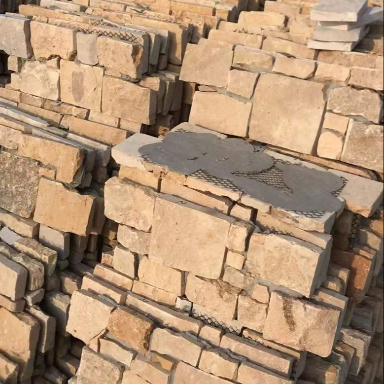 Golden or Yellow or Beige or Cream 3D Wall Decorative Natural Stone Peeled Veneer Strips and Cement Stacked Stone