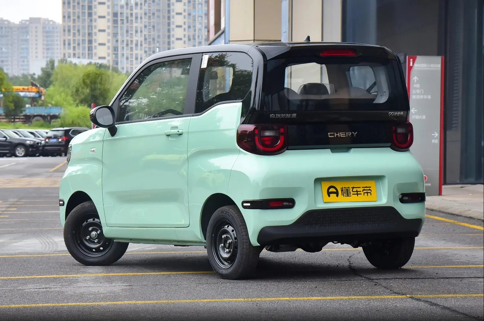 Новый Бренд Chery QQ мороженое EV Jetour 3-дверный 4-местный хэтчбек дальнего действия 205 км мини-автомобили электромобиль