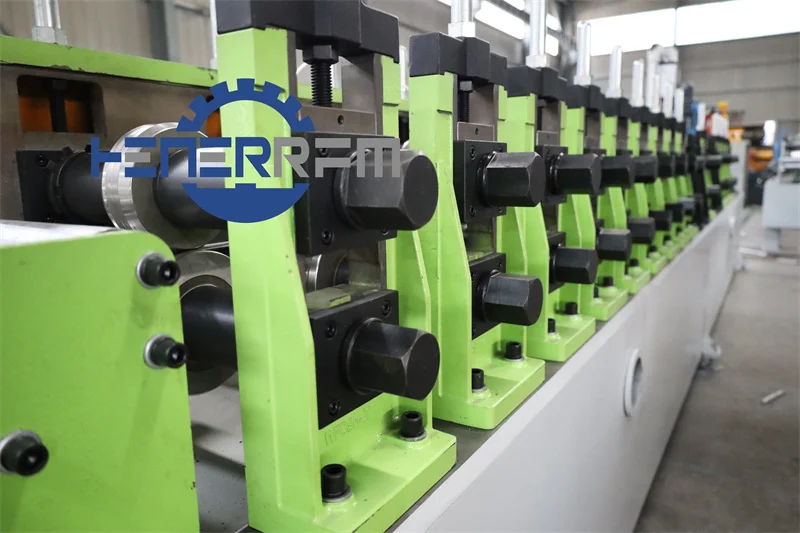 Full automatic galvanized steel c channel roll forming machine slotted c channel machine for ceiling