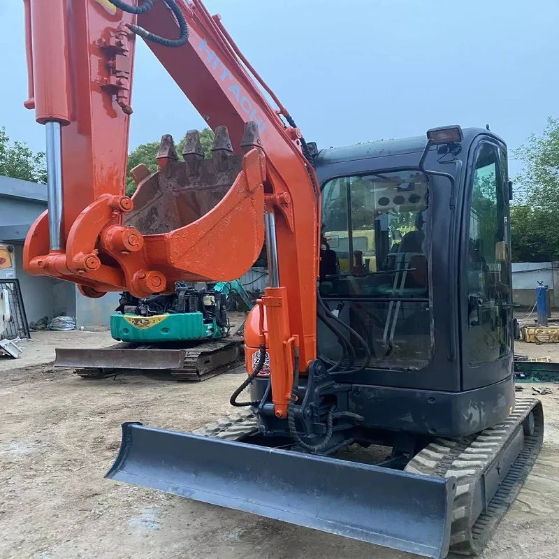 Бывший в употреблении экскаватор японский Hitachi ZX30U мини б/у гидравлический
