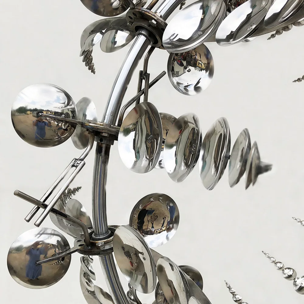 Customize Giant Outdoor Lighted wind kinetic spinner stainless steel LED lighted wind sculptures