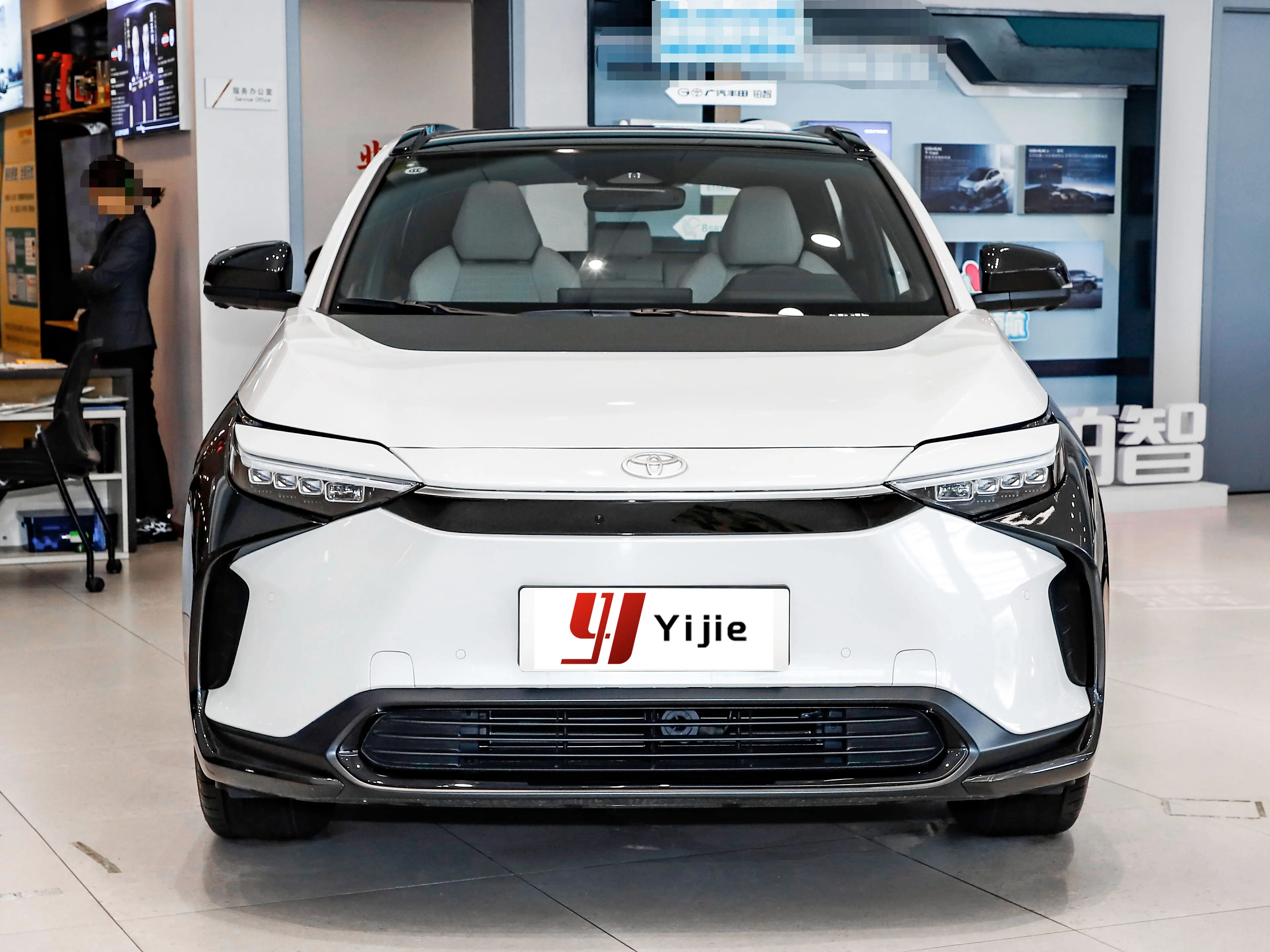 2024 в yota B-Z4X Макс новый электрический автомобиль дальнего действия 615 км высокоскоростная литиевая батарея 4 х4 левое Рулевое управление