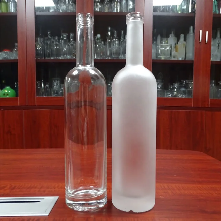 Round Custom Made 750ML White Frosted Printing Organic Glass Vodka Bottles