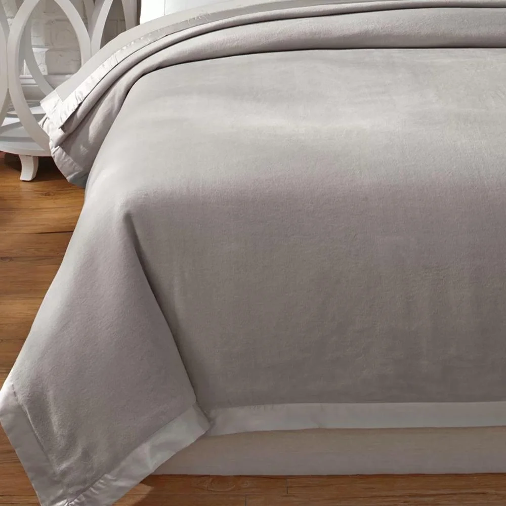 Luxury 100%Mulberry Silk  wedding gift Fleece Blanket,Satin Blanket