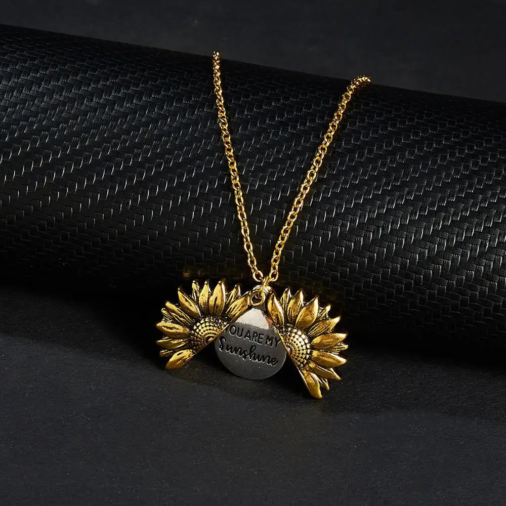 Yiwu Welwish Wholesale Women Metal  Engraved Gift Sunflower Expandable Necklace For Beloved