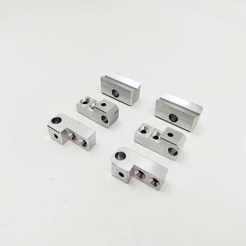 Customized cnc Stainless Steel Cnc Machining Precision Machining milled  Turning Parts shaft parts manufacture