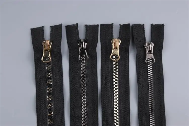 Top Quality 5# Dual Waterproof Resin Zipper Making Machine For Textile Bag Garment