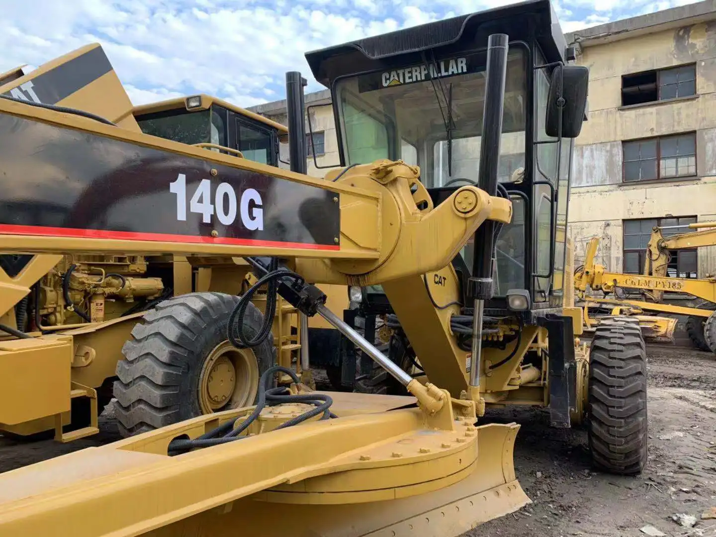 140g usa motor grader cheap price