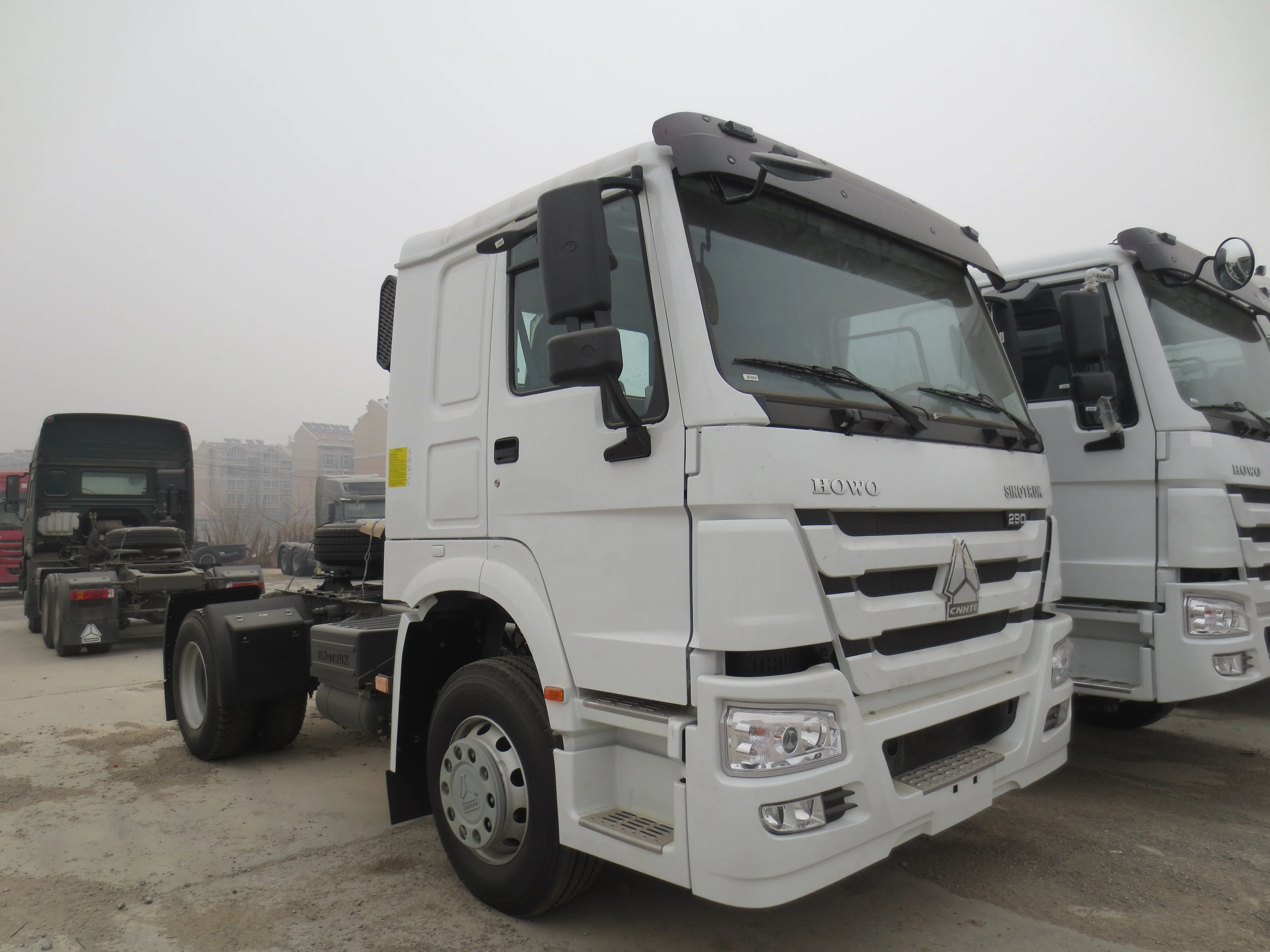 sinotruk howo used cheap 6*4 tractor trucks shipping to Nigeria