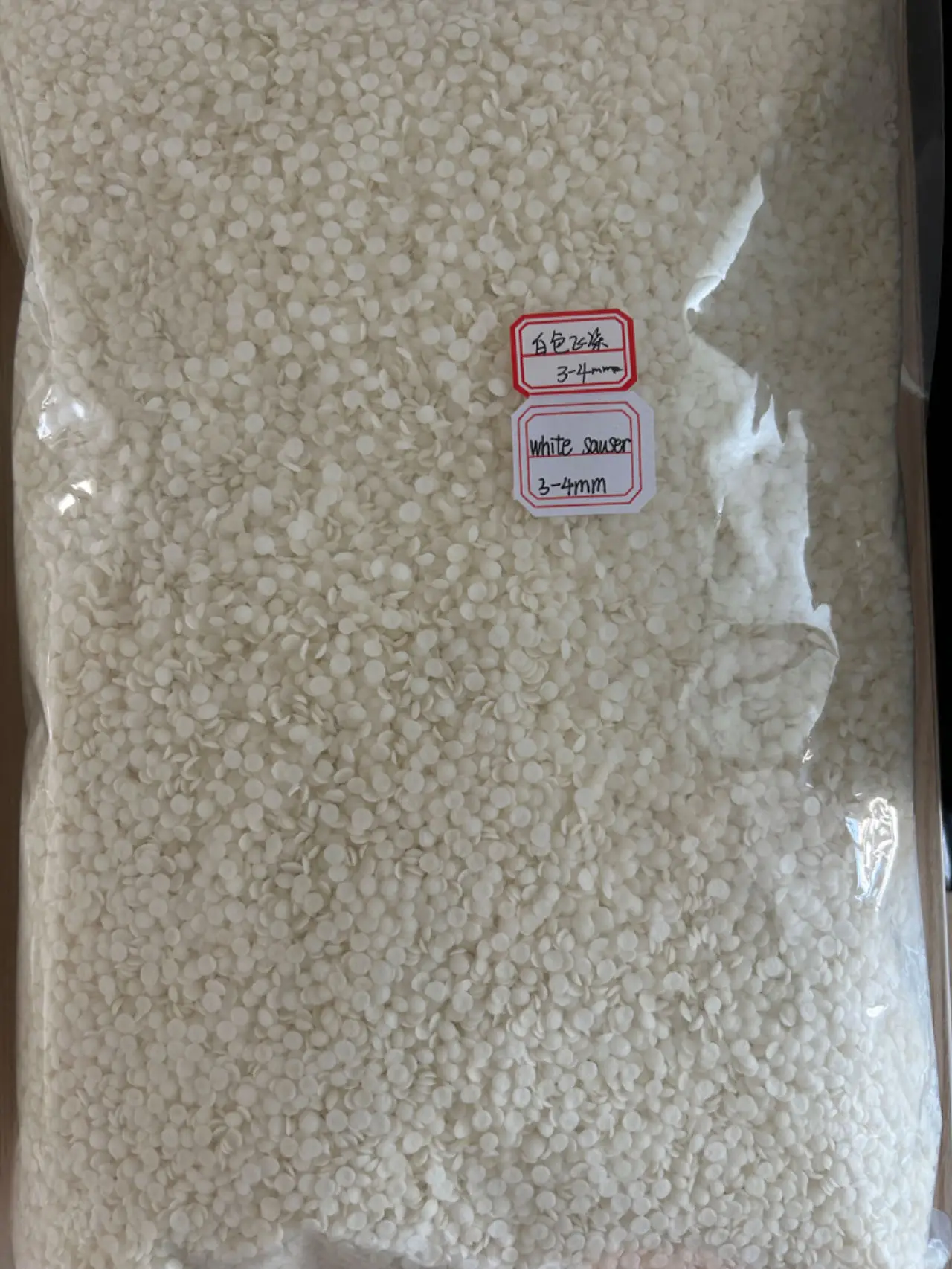 Various sizes of bread crumbs, fermented crumbs, puffed crumbs