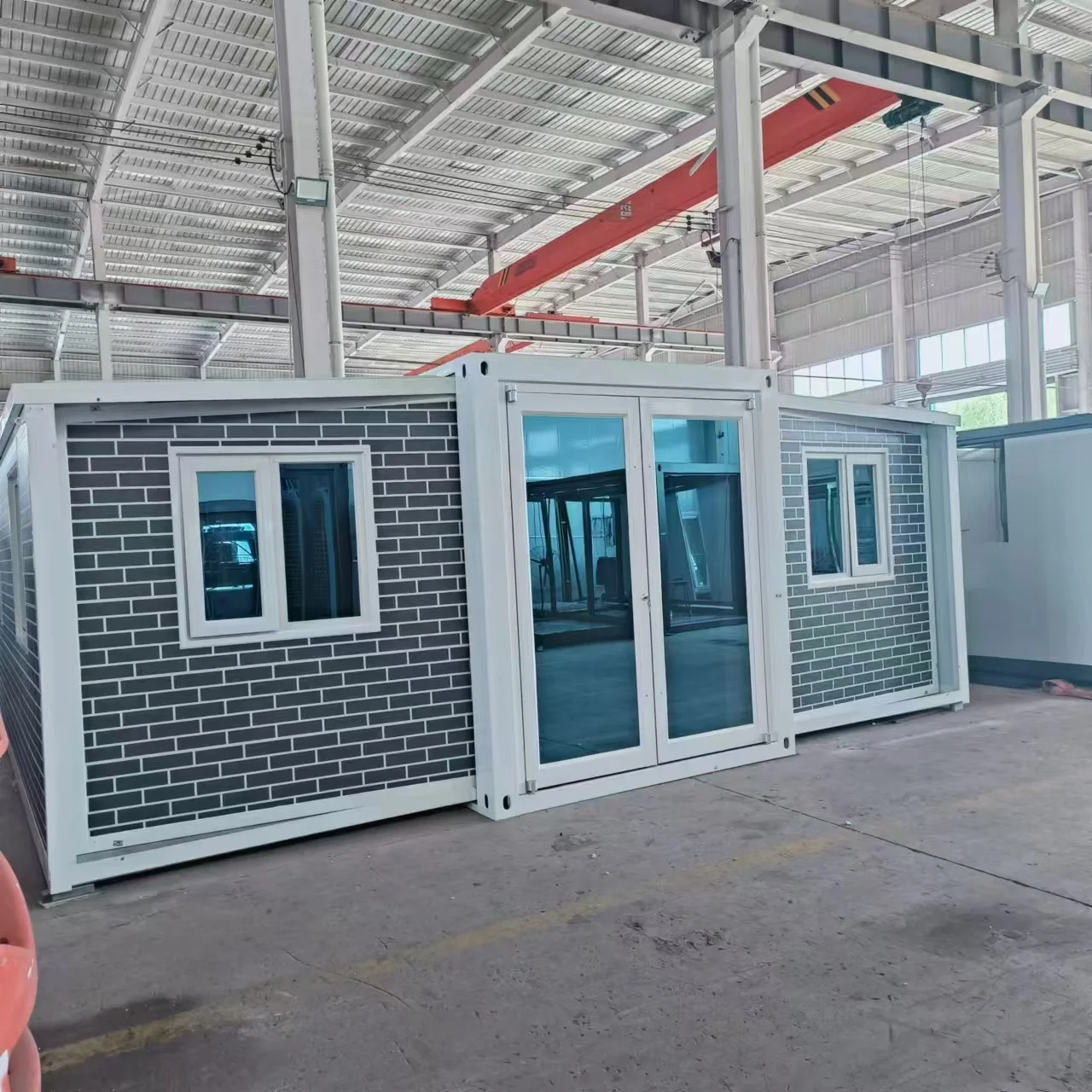 Prefabricated double-winged telescopic folding box-type movable house Hot sale fast movable house double-winged folding house