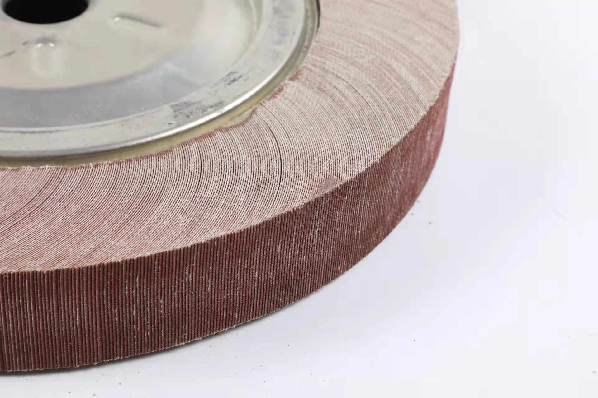 High Quality Durable Using Various Abrasive Flap Wheel Non Woven Flap Wheel Grinding Polishing Flap Wheel