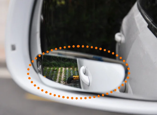 1 Pair White 360 Rotation Adjustable Wide Angle Mirror Car Safety Blind Spot Mirror Auto Rear View Convex Mirror Without Frame