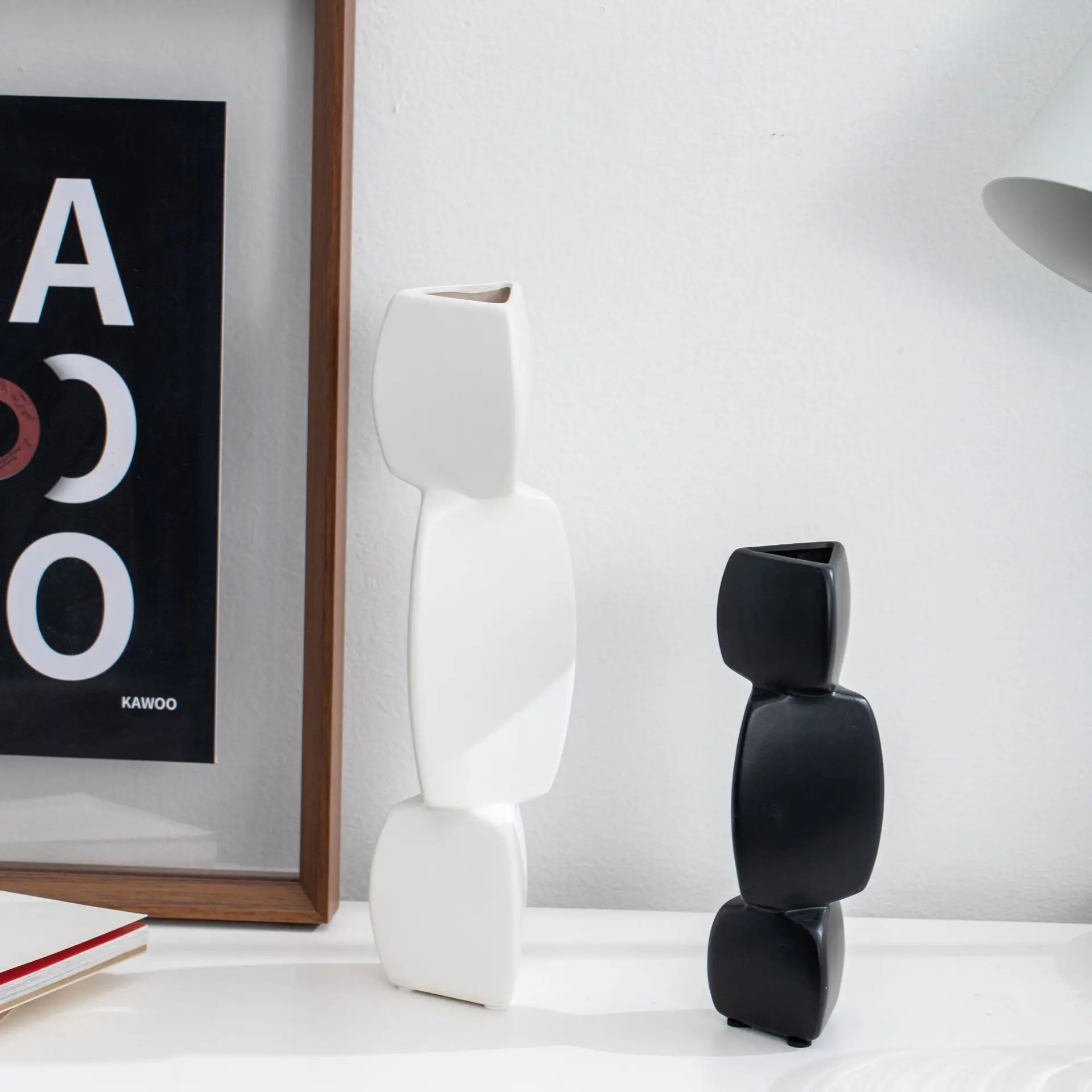 Simple creative crafts ceramic ornaments Nordic home decoration vase