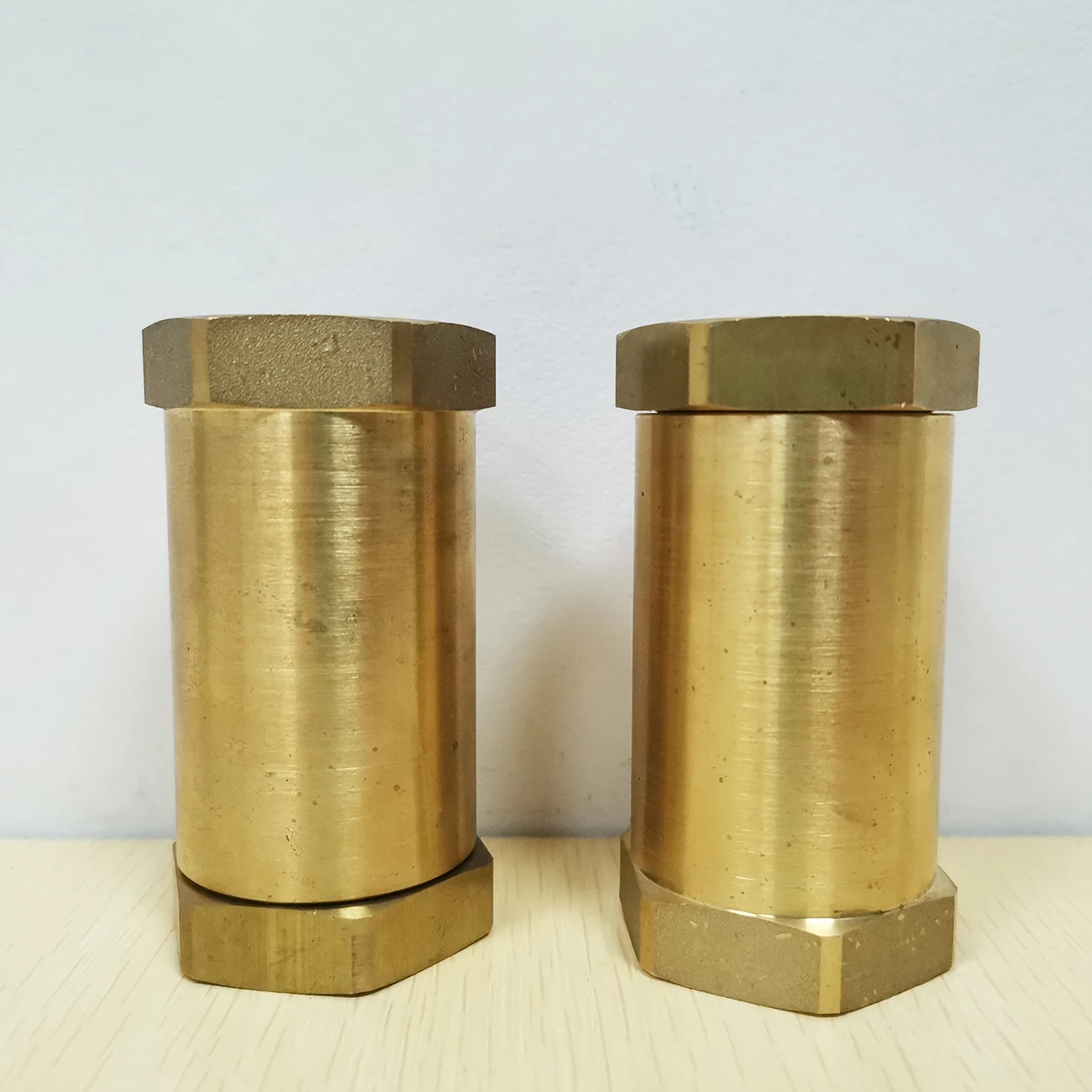 Brass copper 4Mpa DN15 1/2inch NPT thread cryogenic vertical lift check valves for LO2 LN2 LAr  LNG LCH