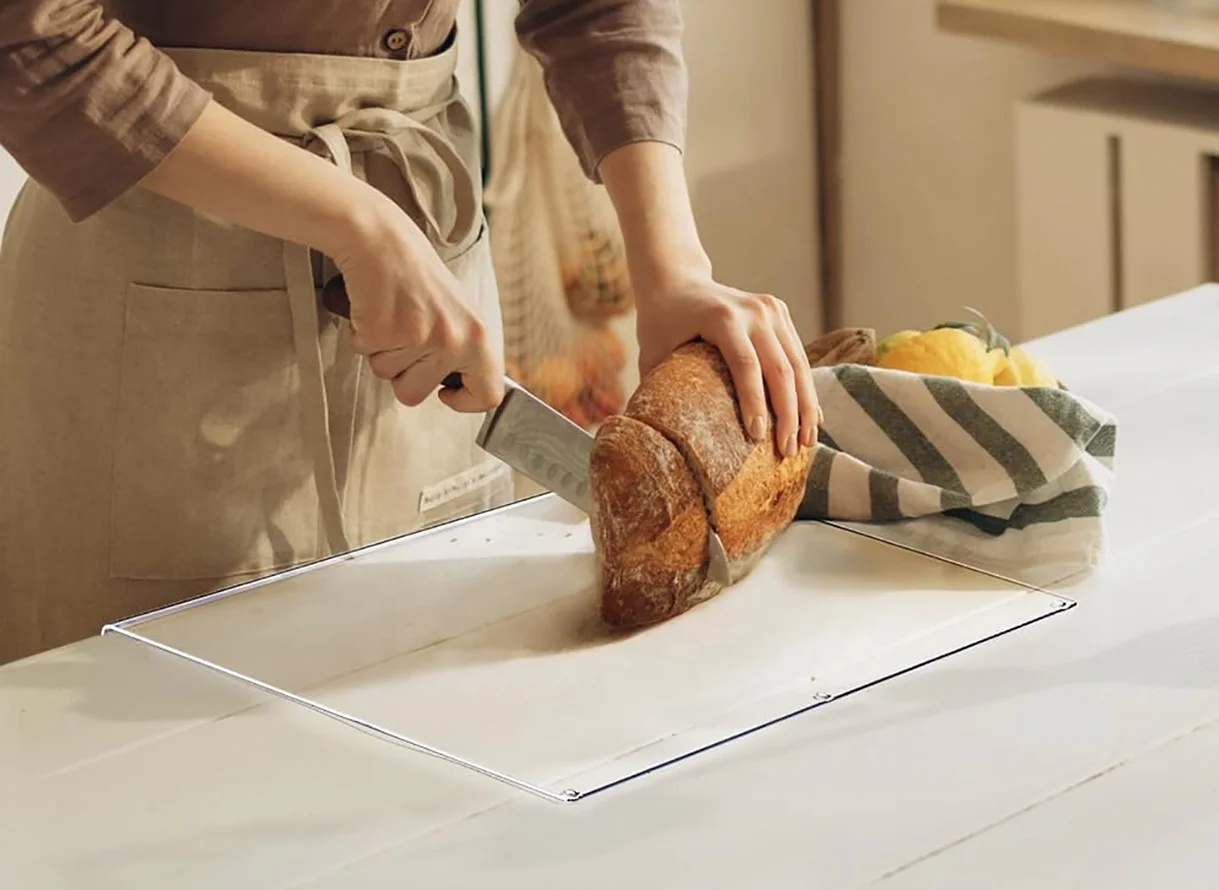 Food safe Anti-Slip Transparent Acrylic Cutting Board with lip chopping board for Kitchen Countertop