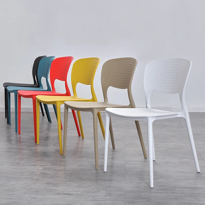 Wholesale Dining Room Furniture Cheap Colorful Modern Pp Plastic Stackable Dinning Chair