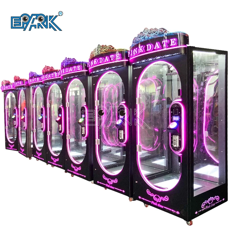 Coin Operated Game Machine Pink Date Cut Gift Game Arcade Machine Claw Machines