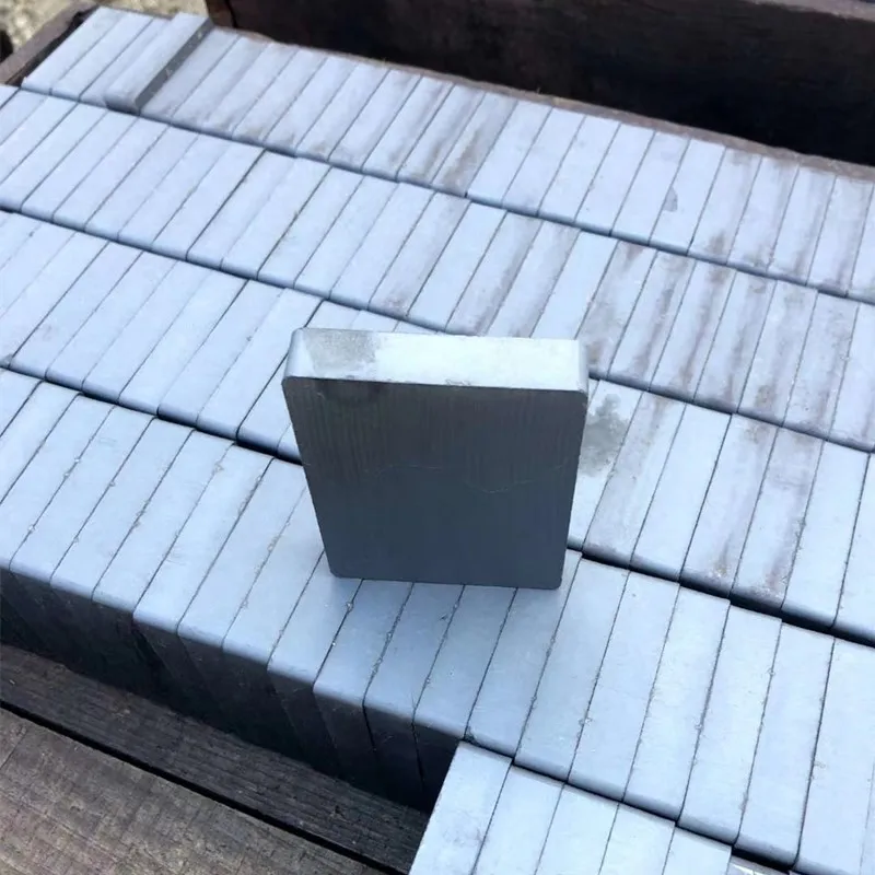 China manufacturer high quality customized ferrite magnet