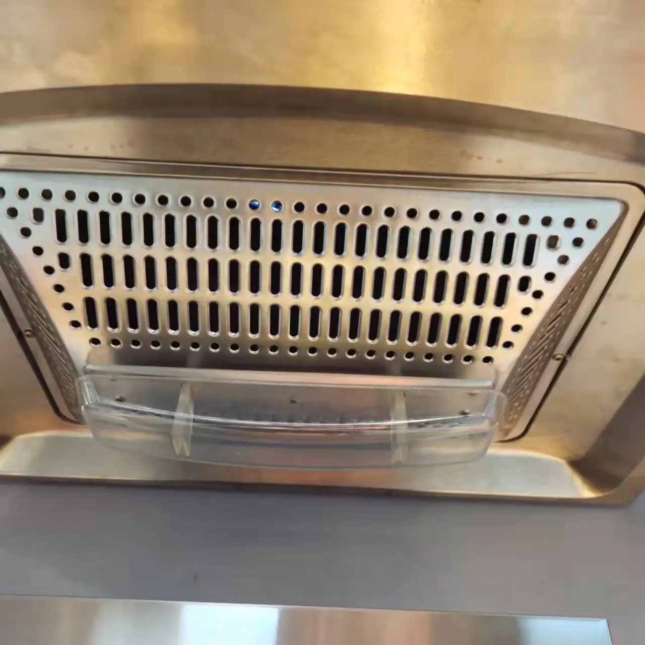 Wall-Mounted Kitchen Smoke Exhaust Hood Glass Arc-shaped Cooker Hood Range Hoods