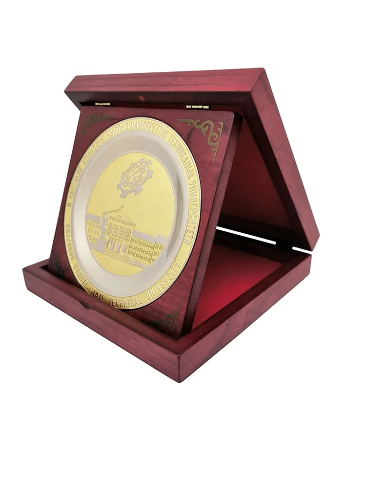 Company Gifts Two Tone Plating  Zinc Alloy Award Plate  Embossed Logo Metal Plaque