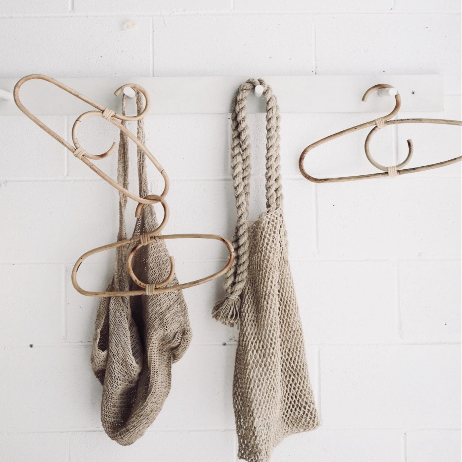 Cheap Wholesales Rattan Clothes Coat Hanger From Vietnam