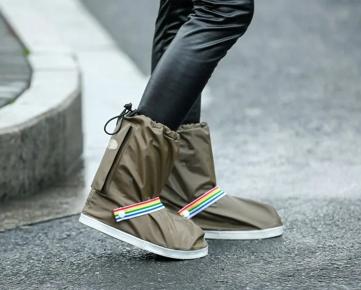 Four season Outdoor travel New style thickening can add fleece inside waterproof boots  for cycling tourism