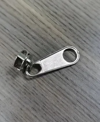 KYY Non Lock Slider Assembly Machine Automatic Luggage Bag Zipper Slider Making Machine with Customized Multiple Vibrators