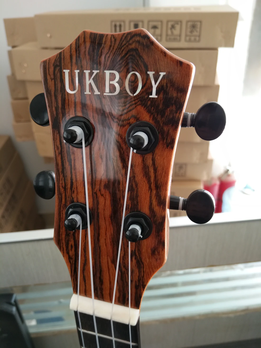 23 Inch Full Color Colored Butterfly Wood Wholesale Acoustic Ukulele Best Rosewood Acoustic Ukulele