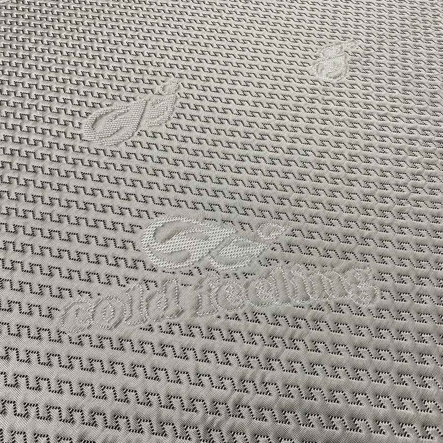 Soft Comfortable 300D PE Cooling Knitted Jacquard Cooling Fabric Mattress Fabric
