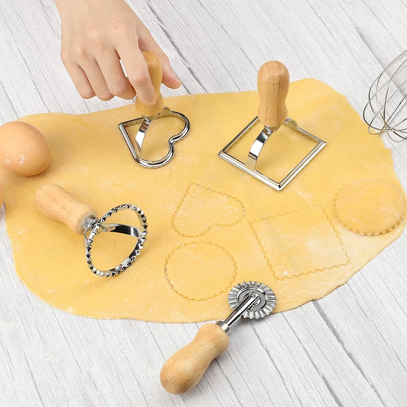 Ravioli Stamp Maker Cutter with Roller Wheel Wooden Handle and Fluted Edge for Pasta Dumplings Lasagna Pierogi baking tool