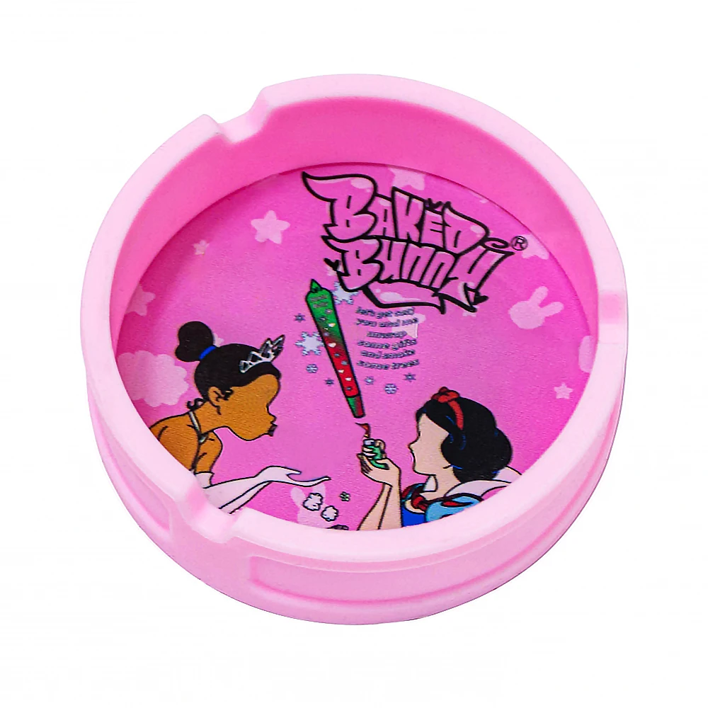 Portable Sublimation Pink Acrylic Cigar Ashtray With Lid Anti Smoke Funny Cute Designer Girly  Custom Logo Silicone Ashtray