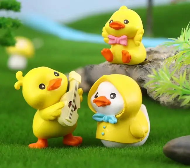 New Design Yellow Ducks Resin Crafts Mini Garden Accessories Pvc Resin Ornaments DIY Miniatures Home Ornaments