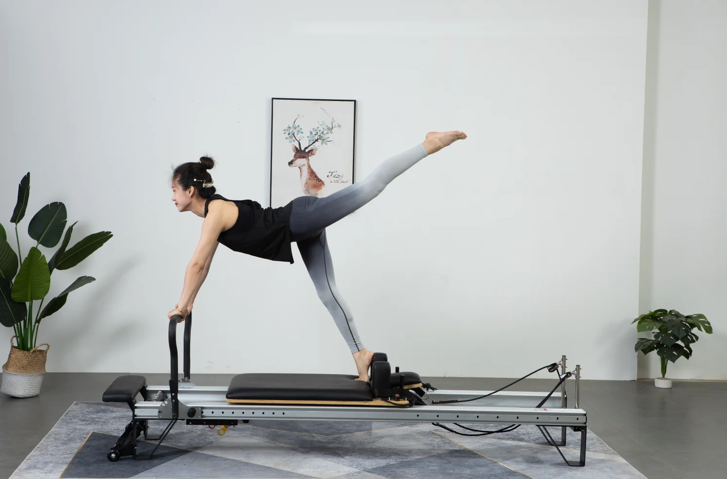 Core Bed Pilates Small White Bed Reformer Base Basic White Aluminum Pilates Reformer