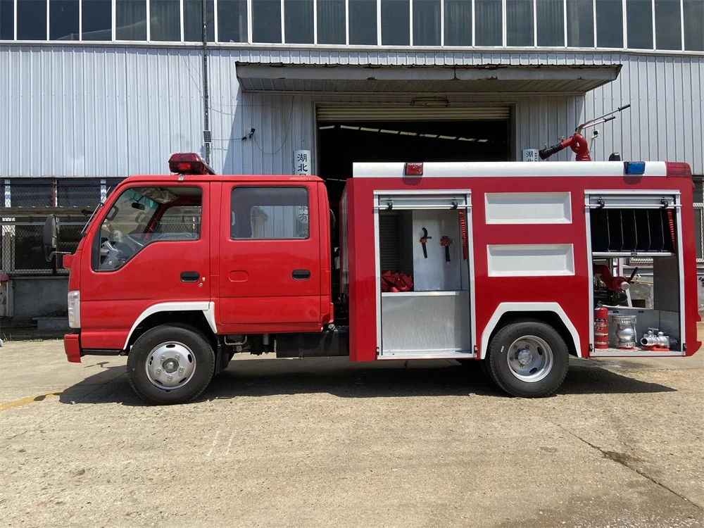 Factory Supply ISUZU Double Cabin 3 Cbm Water Tank Fire Trucks