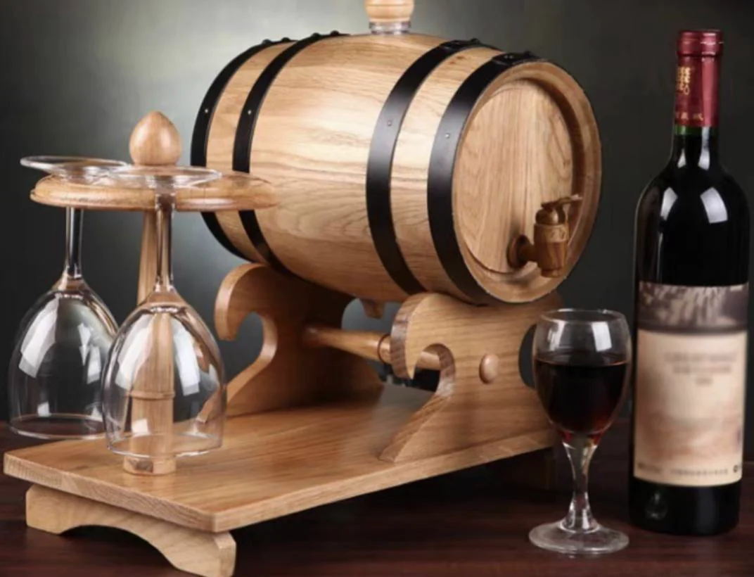 New Design Solid Wooden Wine Barrel Handcrafted Vintage Whiskey and Wine Storage Barrel with Glass Holder for Gifts