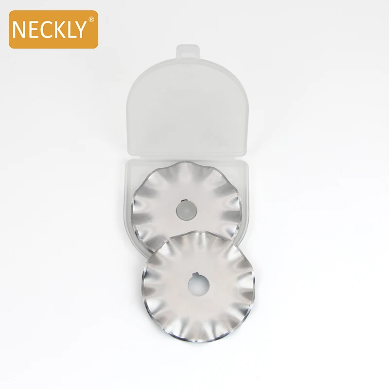 wholesale wave lace rotary cutter blades for plastic handle blade stainless steel replaceable round blade