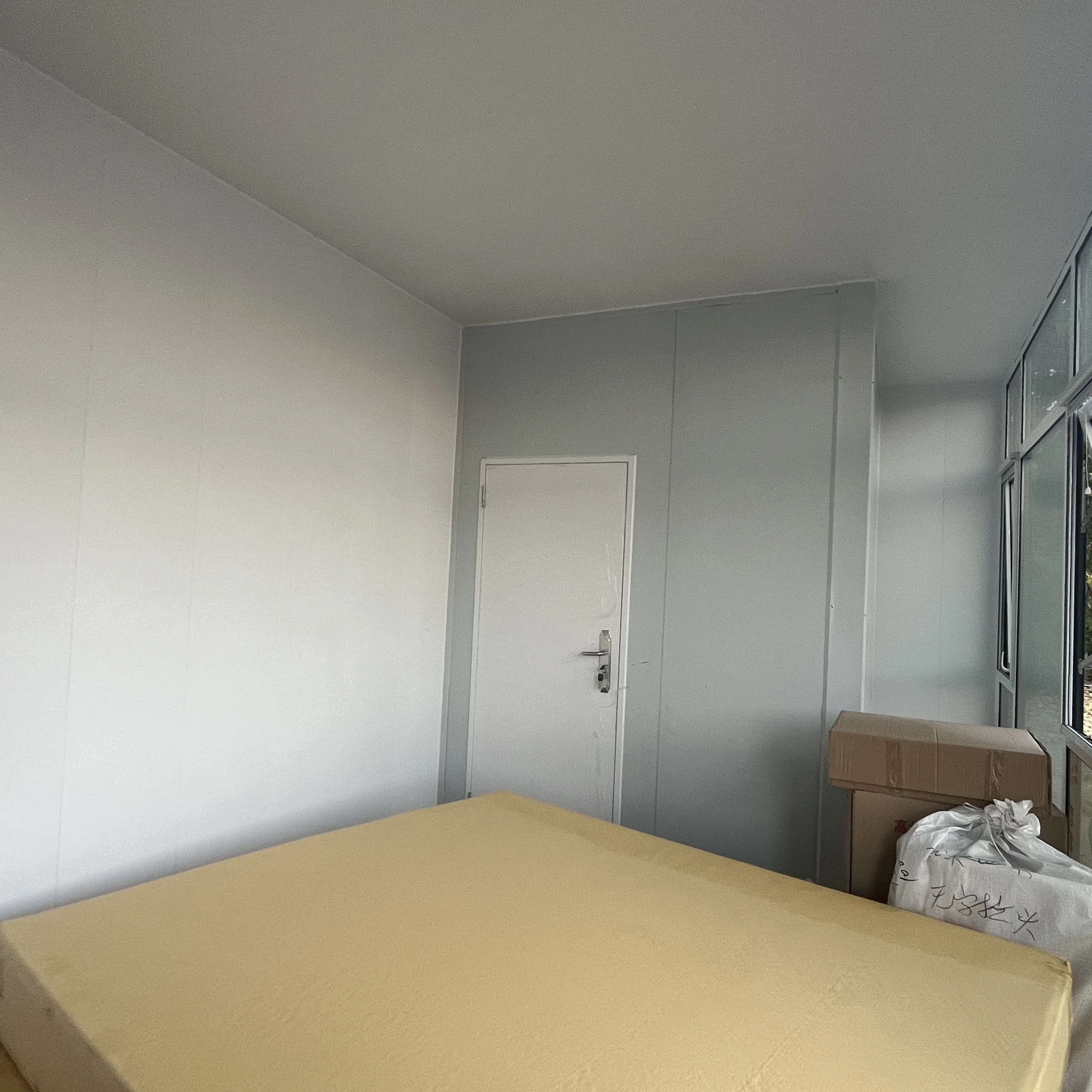 Welded 20ft 40ft Prefabricated Houses Custom Color Flat Pack Expandable Containers Home Use Bathroom Made Sandwich Panel