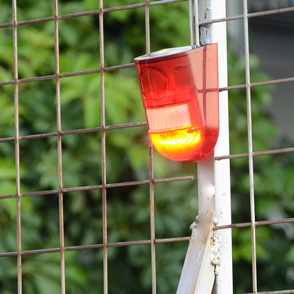 Solar motion sensor security light alarm With 129db Siren Strobe Light For Home Garden Security Alarm System