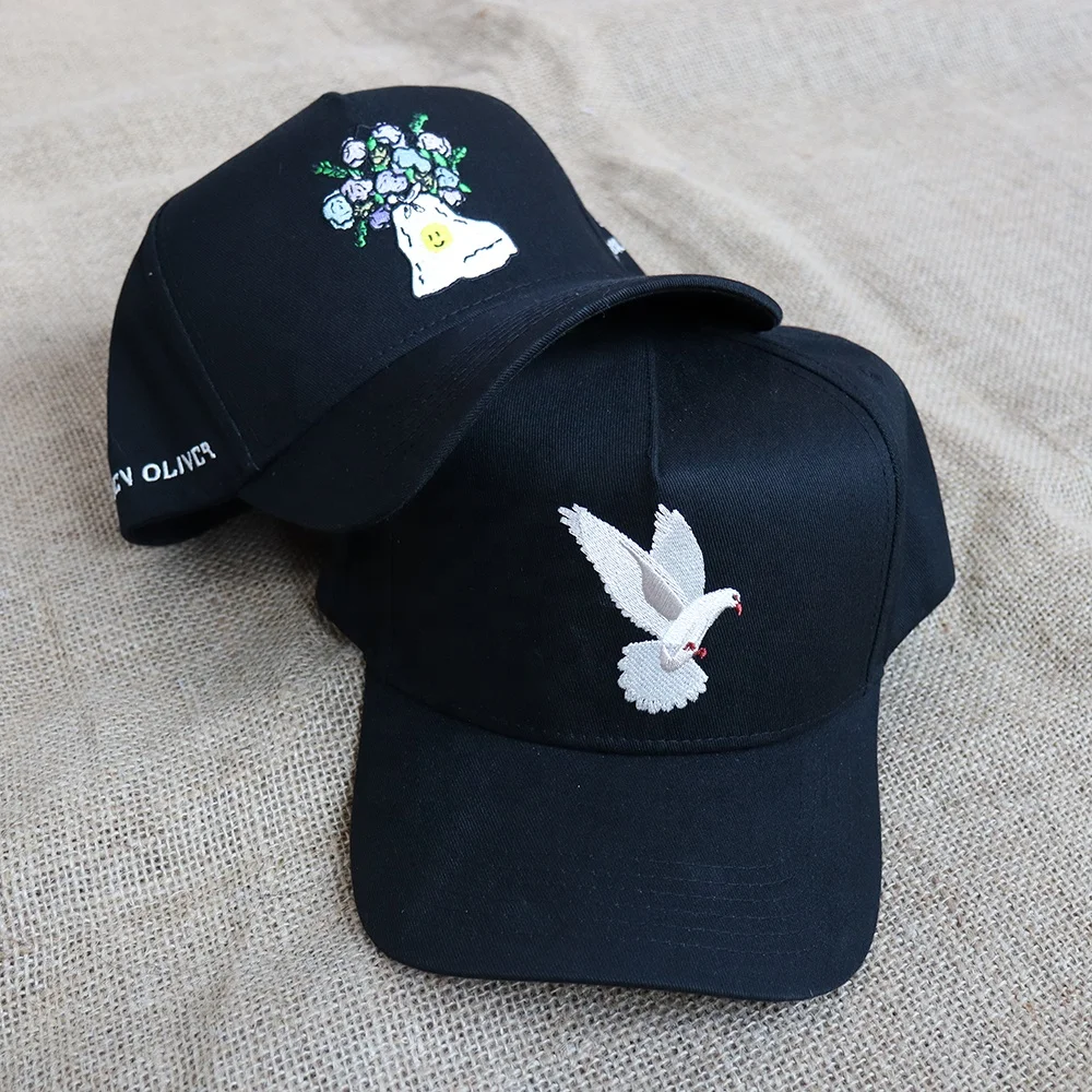 Simple unique 5 panel black baseball cap with logo cotton cap Sports cap for men and women