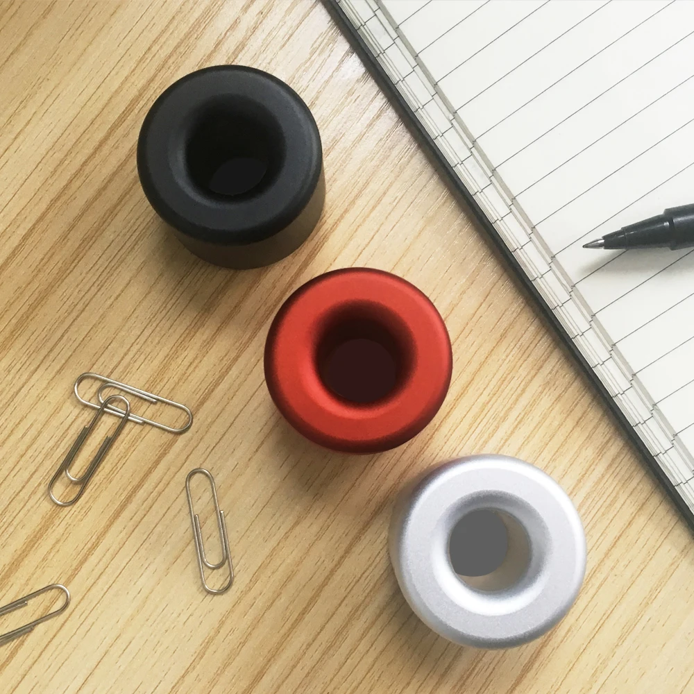 wholesale mental pen holder clips metal steady Circular multifunctional pen holder 2023