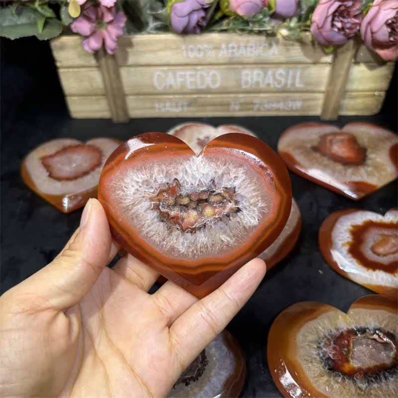 Wholesale Red Agate Gem Stone Hand Carved Polished Carnelian Druzy Geode Heart For Ornament