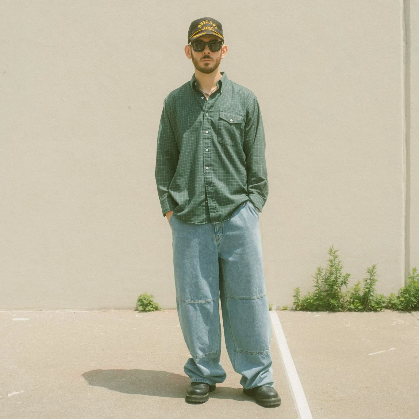 Custom men  100% Cotton Light Blue High Waisted Tapered Legs damage jeans Baggy Fit Big Boy Jeans