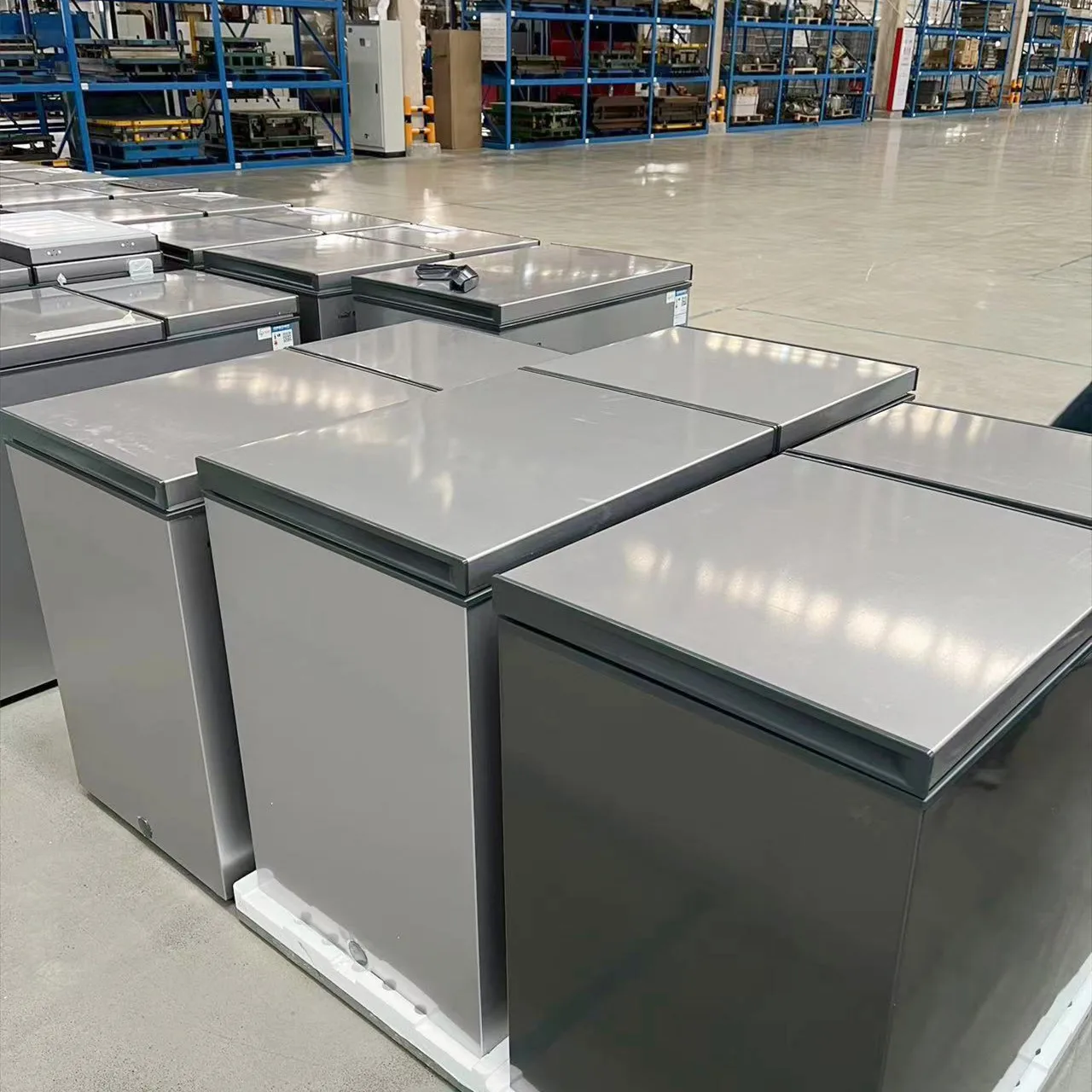 Refrigerator&Freezer Switchable Latin America Hot Sales Chest Freezer with Gray/Sliver Color