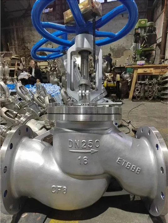 Cast Steel PN40 DN50 Steam And Oil Manual Operated Bellow Seal Stop Globe Valves