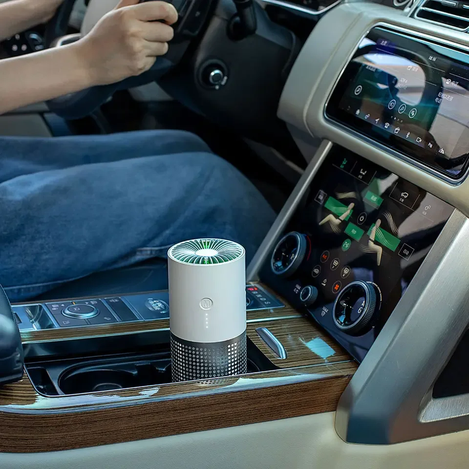 2023 New Mini Portable Car Air Purifier Dust Smoke Purifying