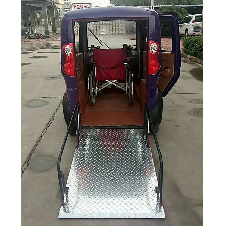 Four Wheel Disabled Vehicle Electric Car For Disabled People