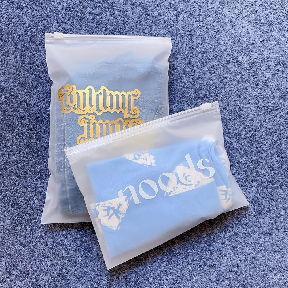 Low Moq Custom Logo Printing Zipper Plastic Bag With Zip Lock Slider Eva Frosted Color For Clothing Packing Poly Bag
