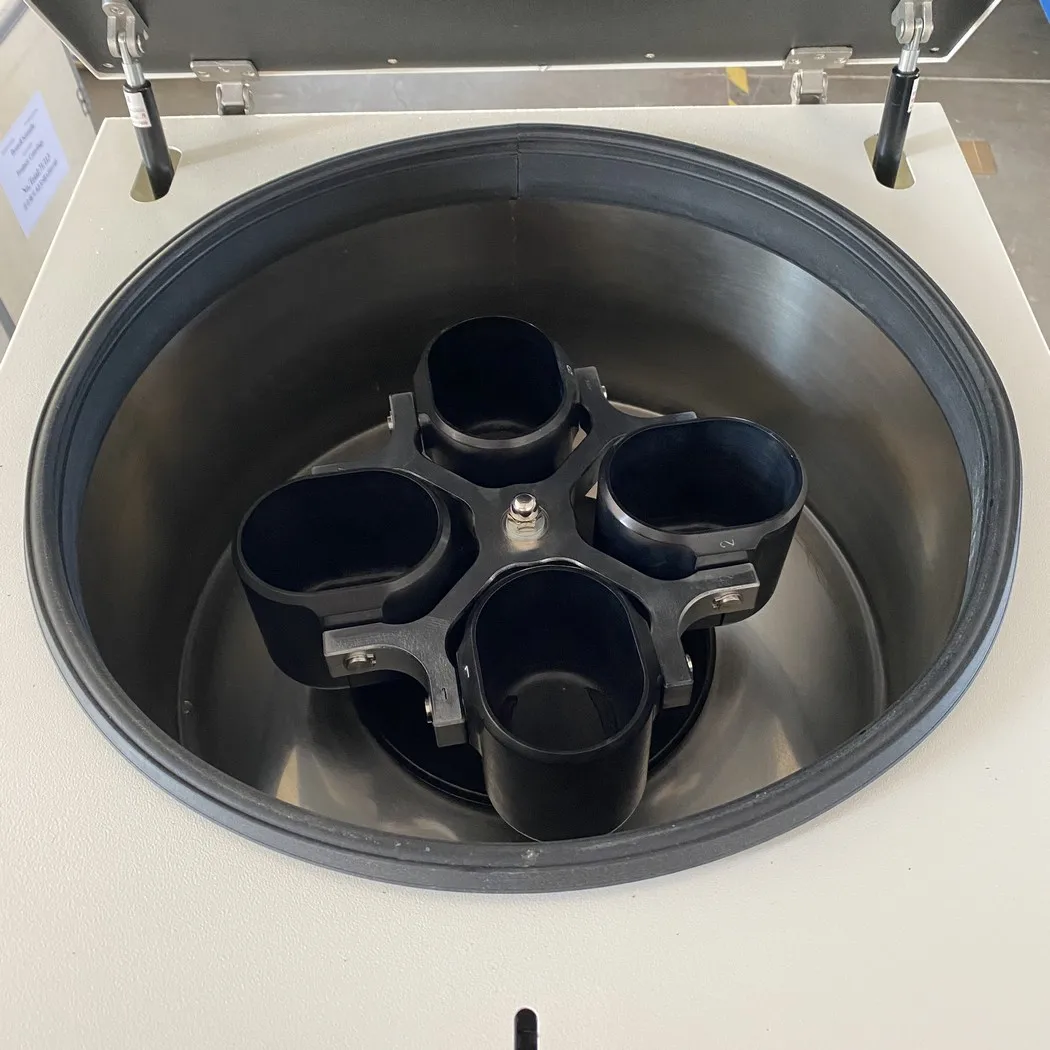 Лабораторное оборудование Medmount низкоскоростная холодильная центрифуга для больниц